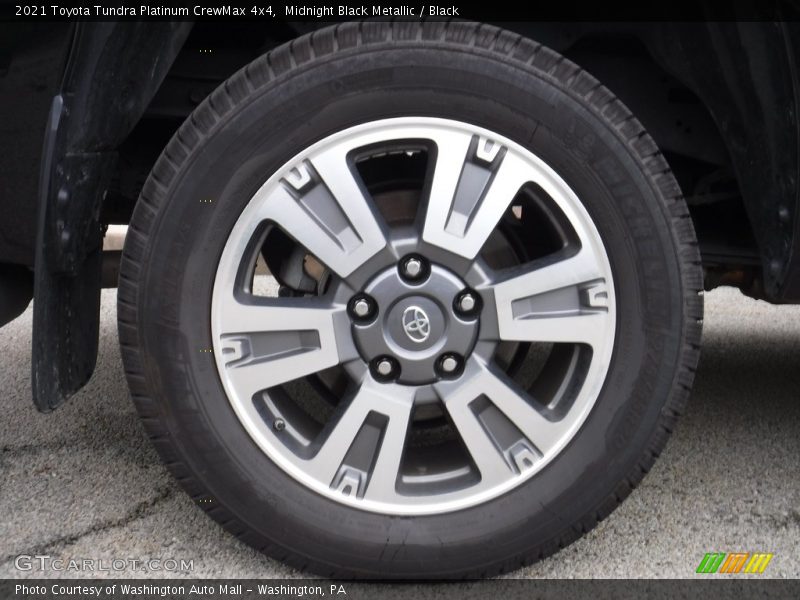 Midnight Black Metallic / Black 2021 Toyota Tundra Platinum CrewMax 4x4