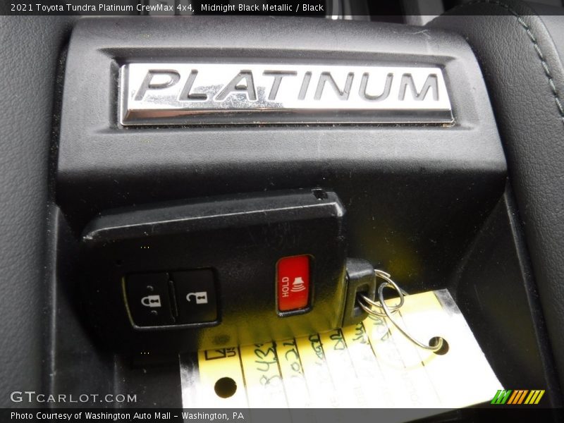 Midnight Black Metallic / Black 2021 Toyota Tundra Platinum CrewMax 4x4