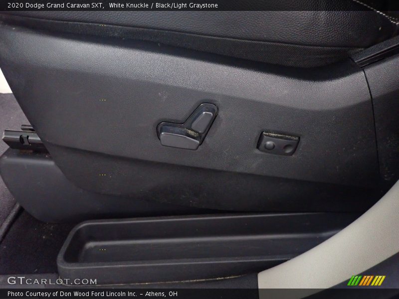 White Knuckle / Black/Light Graystone 2020 Dodge Grand Caravan SXT