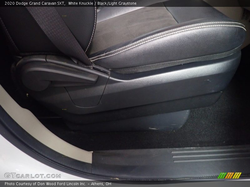 White Knuckle / Black/Light Graystone 2020 Dodge Grand Caravan SXT