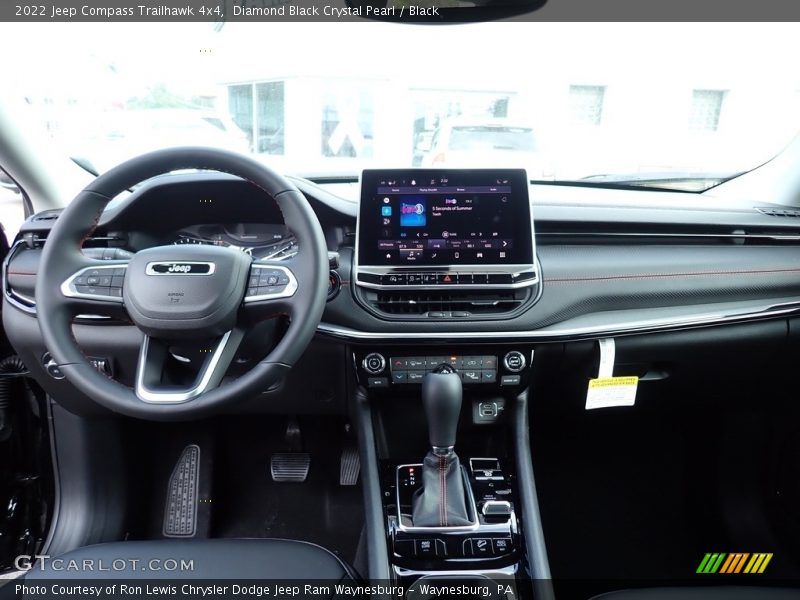 Diamond Black Crystal Pearl / Black 2022 Jeep Compass Trailhawk 4x4
