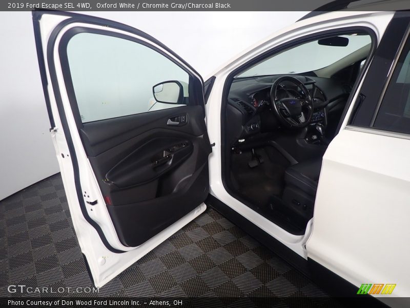 Oxford White / Chromite Gray/Charcoal Black 2019 Ford Escape SEL 4WD
