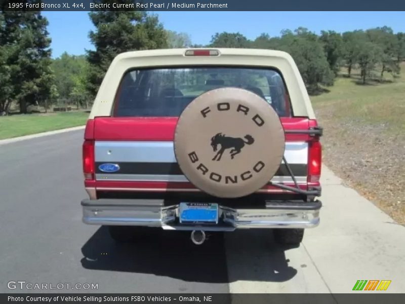 Electric Current Red Pearl / Medium Parchment 1995 Ford Bronco XL 4x4