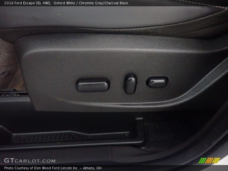 Oxford White / Chromite Gray/Charcoal Black 2019 Ford Escape SEL 4WD