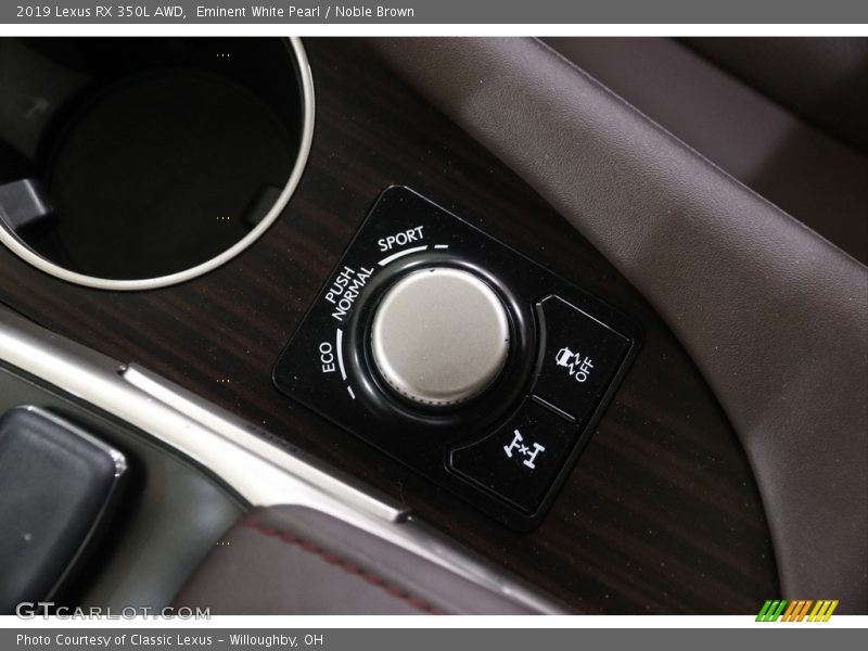 Eminent White Pearl / Noble Brown 2019 Lexus RX 350L AWD