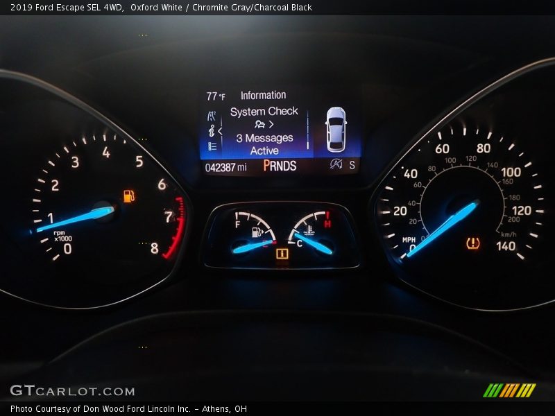 Oxford White / Chromite Gray/Charcoal Black 2019 Ford Escape SEL 4WD