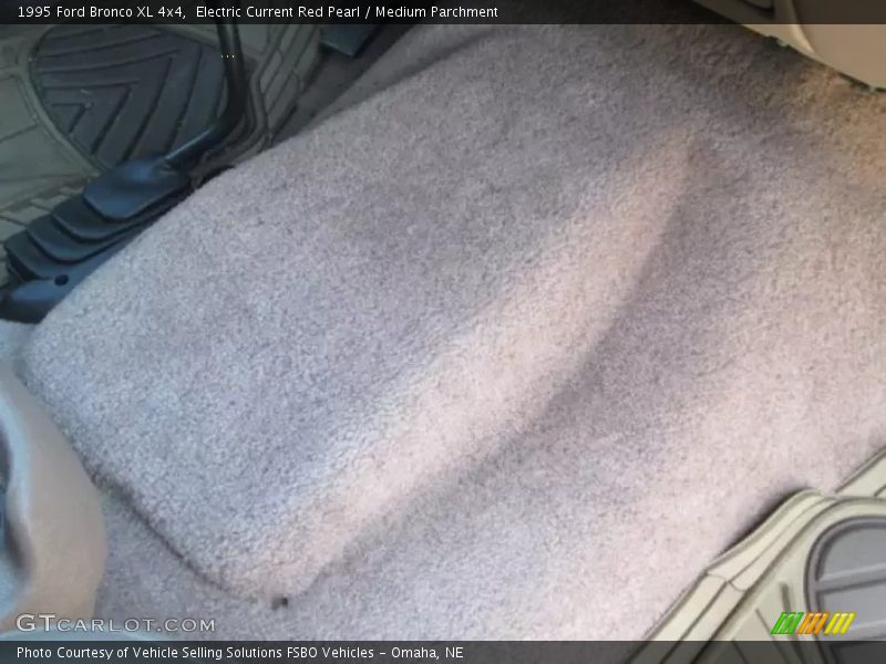 Electric Current Red Pearl / Medium Parchment 1995 Ford Bronco XL 4x4