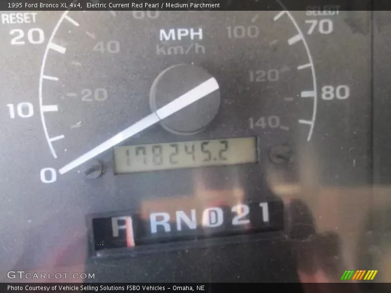 Electric Current Red Pearl / Medium Parchment 1995 Ford Bronco XL 4x4