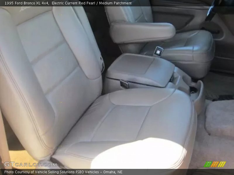 Electric Current Red Pearl / Medium Parchment 1995 Ford Bronco XL 4x4