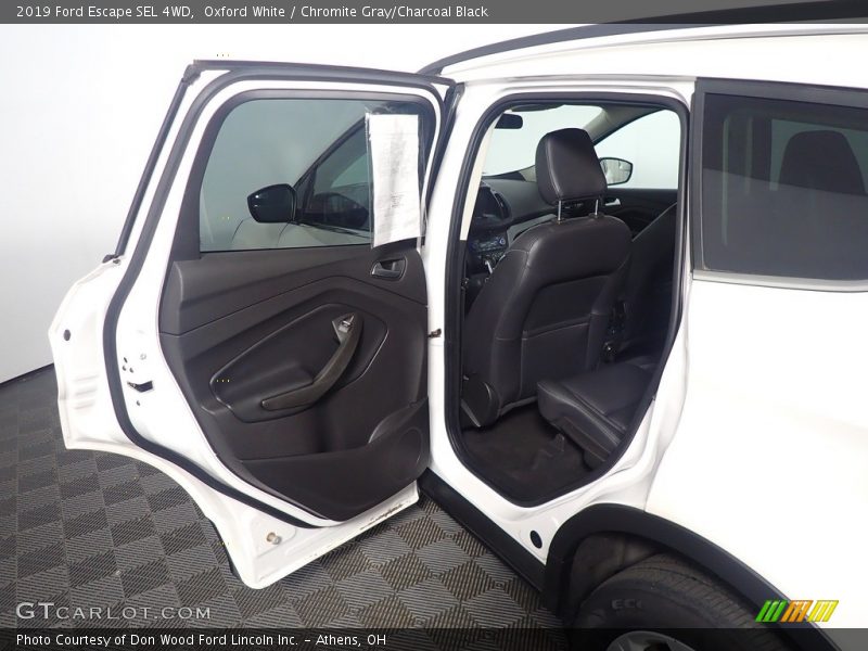 Oxford White / Chromite Gray/Charcoal Black 2019 Ford Escape SEL 4WD