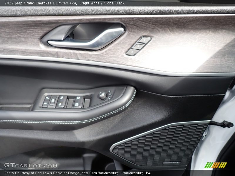 Bright White / Global Black 2022 Jeep Grand Cherokee L Limited 4x4
