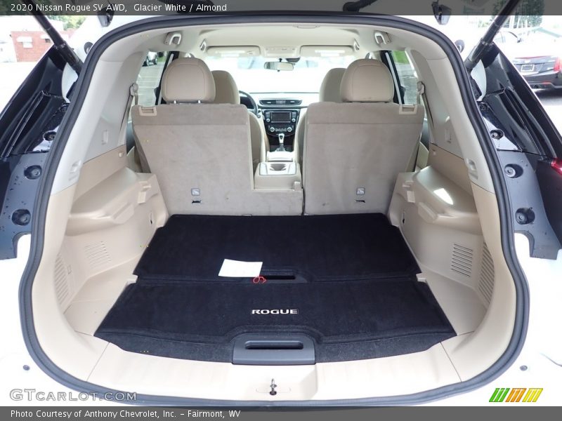 Glacier White / Almond 2020 Nissan Rogue SV AWD
