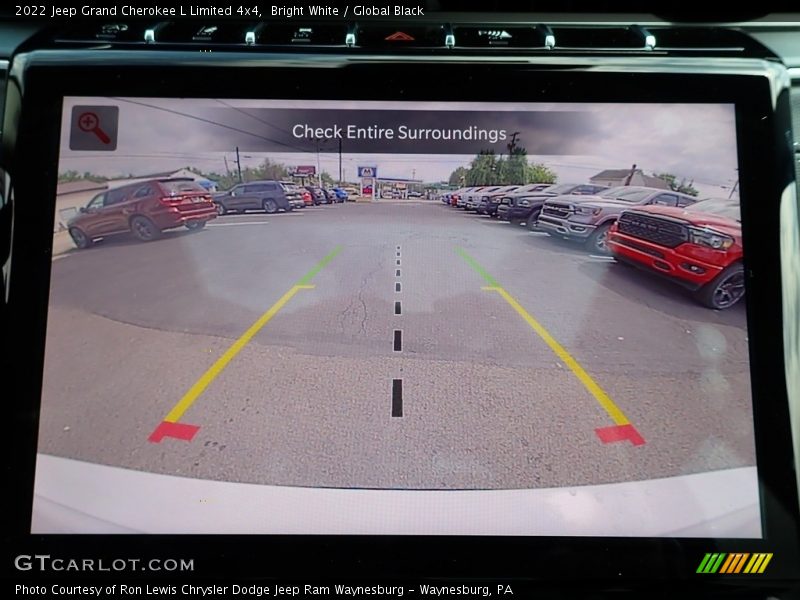 Bright White / Global Black 2022 Jeep Grand Cherokee L Limited 4x4