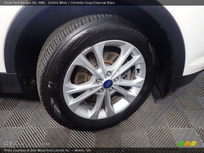 Oxford White / Chromite Gray/Charcoal Black 2019 Ford Escape SEL 4WD
