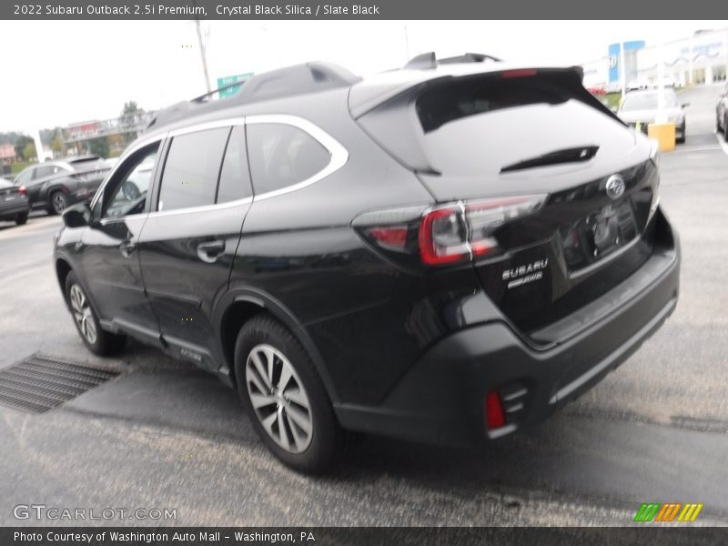 Crystal Black Silica / Slate Black 2022 Subaru Outback 2.5i Premium