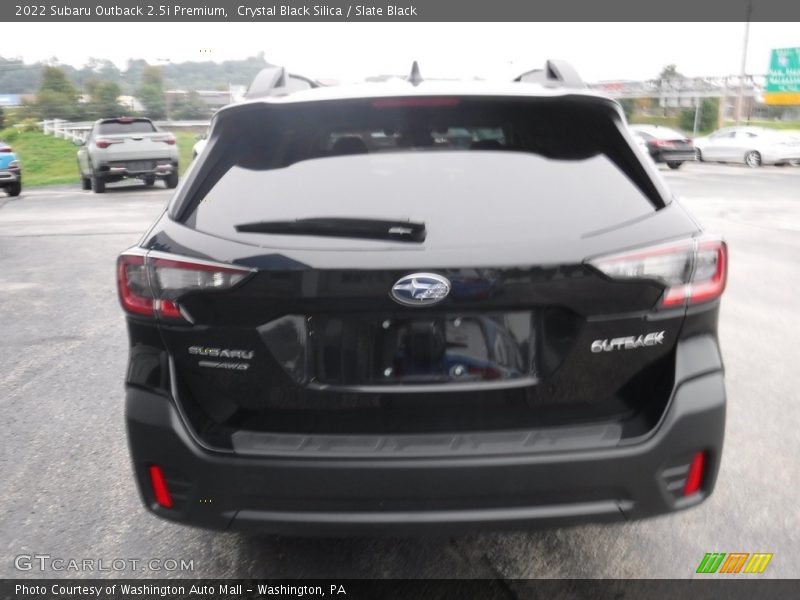 Crystal Black Silica / Slate Black 2022 Subaru Outback 2.5i Premium