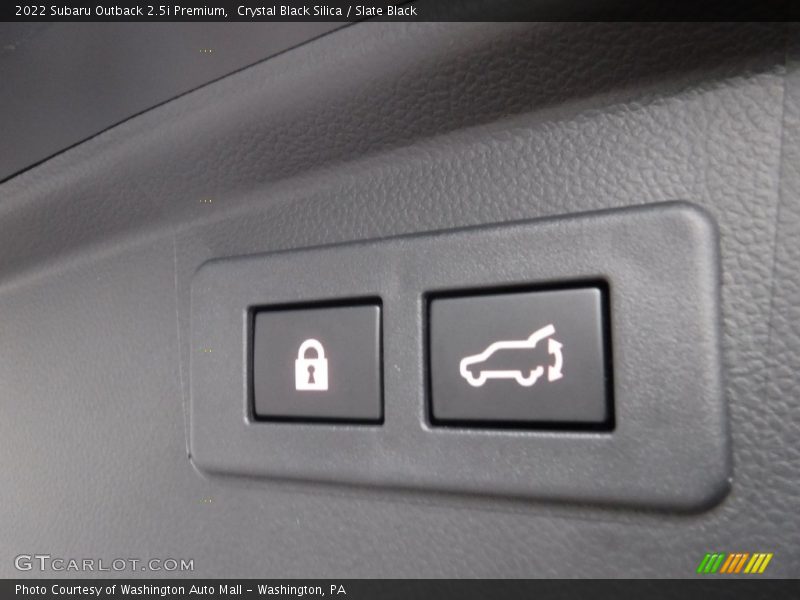 Crystal Black Silica / Slate Black 2022 Subaru Outback 2.5i Premium