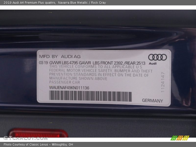 Navarra Blue Metallic / Rock Gray 2019 Audi A4 Premium Plus quattro