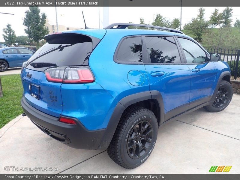 Hydro Blue Pearl / Black 2022 Jeep Cherokee X 4x4