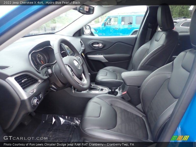 Front Seat of 2022 Cherokee X 4x4