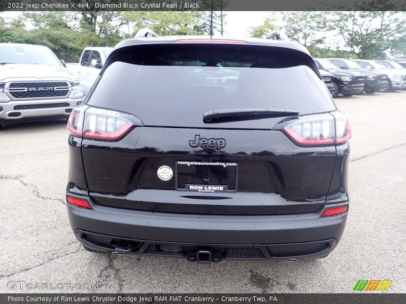 Diamond Black Crystal Pearl / Black 2022 Jeep Cherokee X 4x4