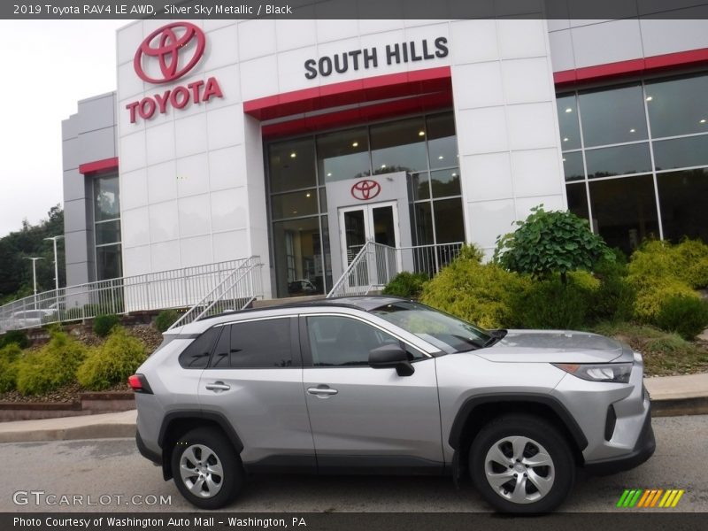 Silver Sky Metallic / Black 2019 Toyota RAV4 LE AWD