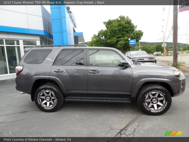 Magnetic Gray Metallic / Black 2019 Toyota 4Runner TRD Off-Road 4x4