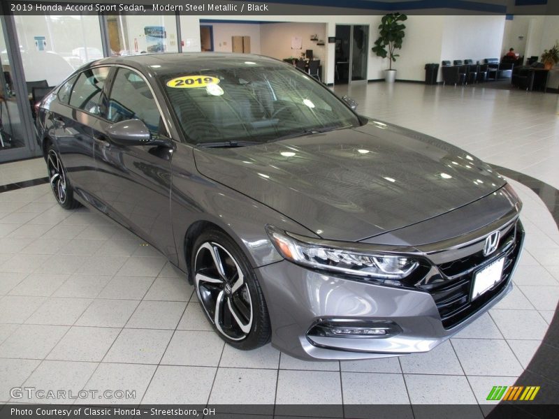 Modern Steel Metallic / Black 2019 Honda Accord Sport Sedan