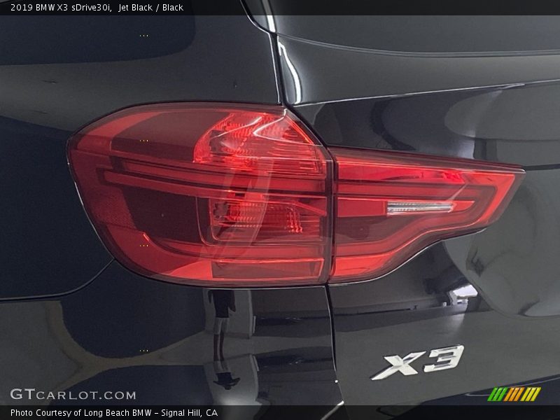 Jet Black / Black 2019 BMW X3 sDrive30i