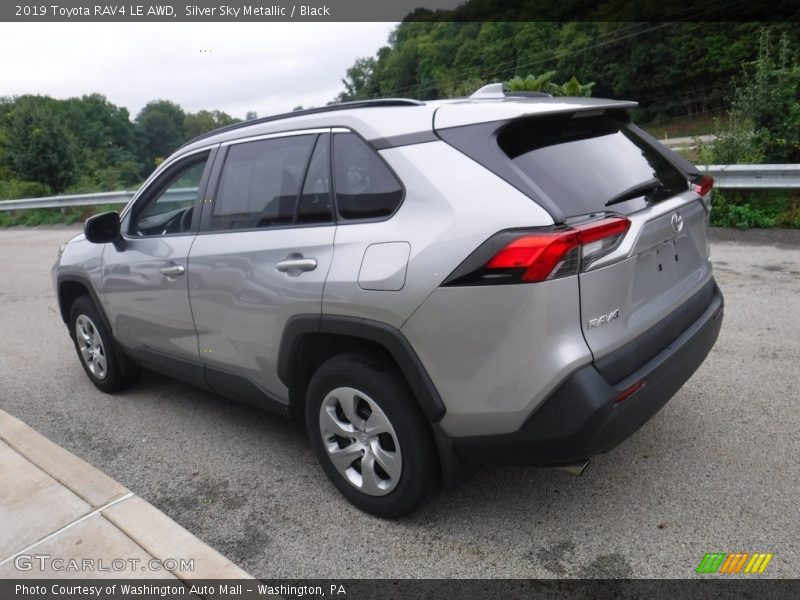 Silver Sky Metallic / Black 2019 Toyota RAV4 LE AWD