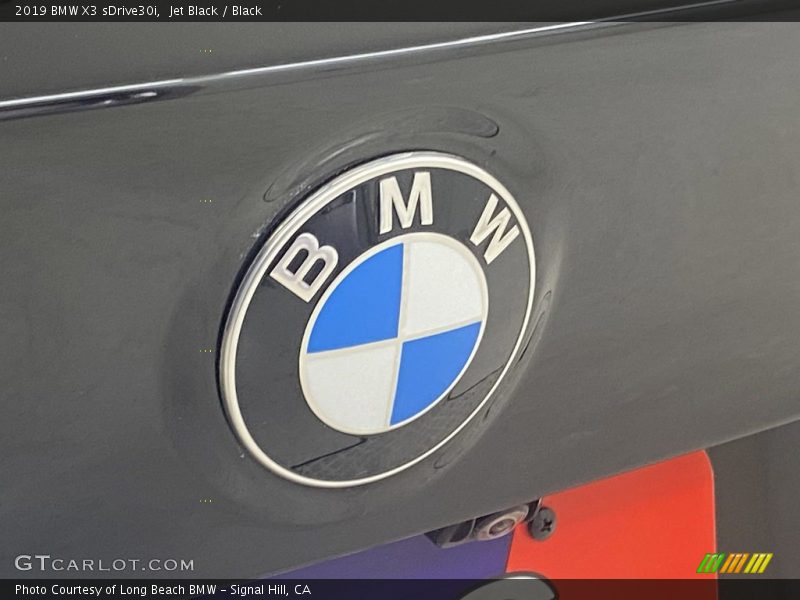 Jet Black / Black 2019 BMW X3 sDrive30i