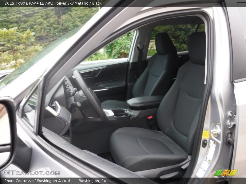 Silver Sky Metallic / Black 2019 Toyota RAV4 LE AWD