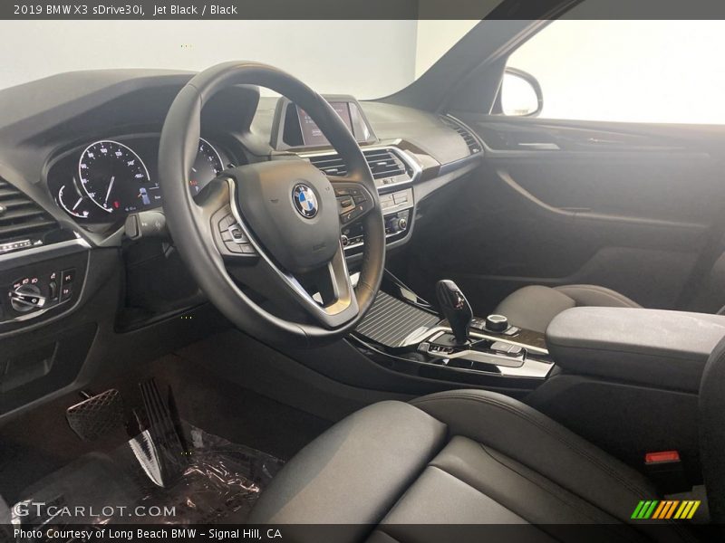 Jet Black / Black 2019 BMW X3 sDrive30i