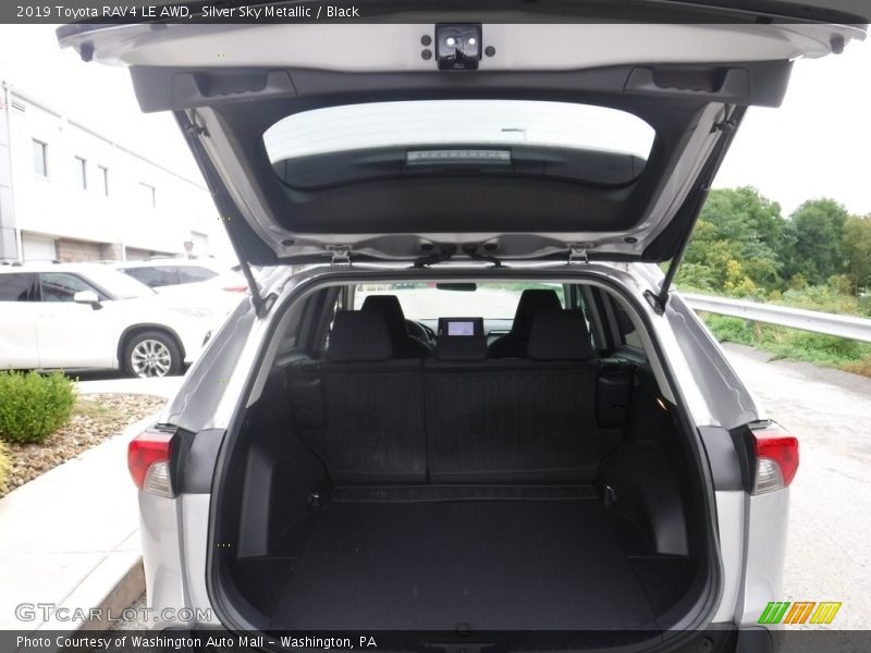 Silver Sky Metallic / Black 2019 Toyota RAV4 LE AWD