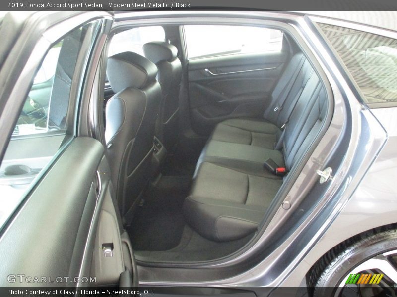 Modern Steel Metallic / Black 2019 Honda Accord Sport Sedan