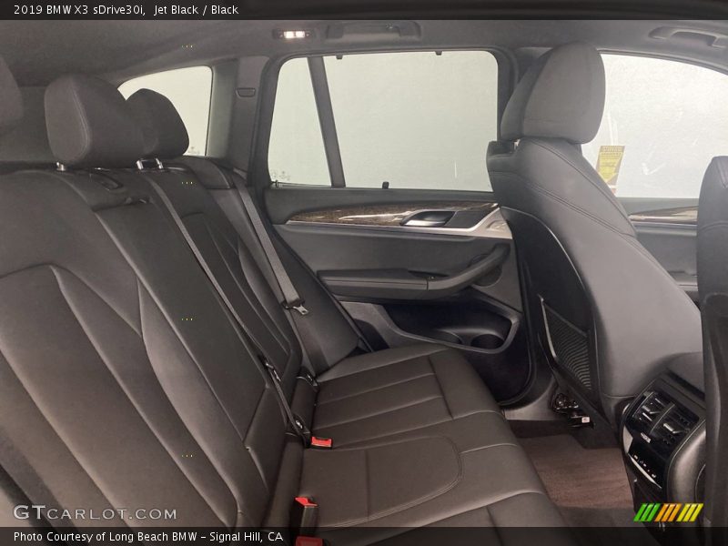 Jet Black / Black 2019 BMW X3 sDrive30i
