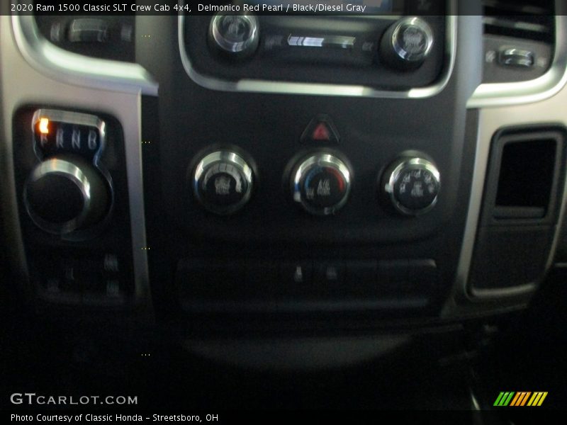 Delmonico Red Pearl / Black/Diesel Gray 2020 Ram 1500 Classic SLT Crew Cab 4x4
