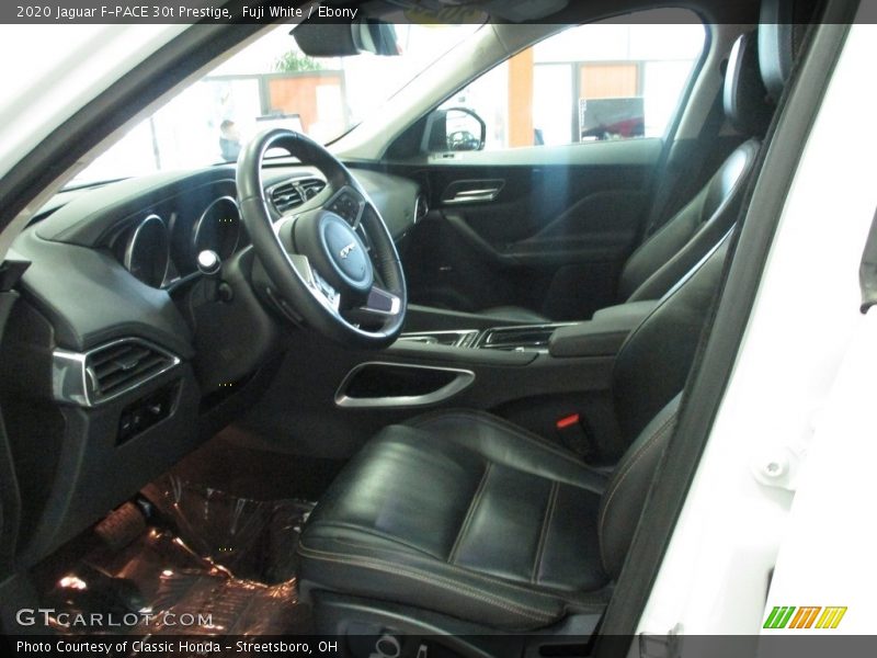 Fuji White / Ebony 2020 Jaguar F-PACE 30t Prestige