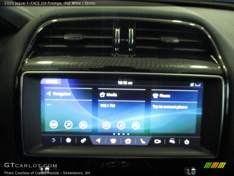Fuji White / Ebony 2020 Jaguar F-PACE 30t Prestige
