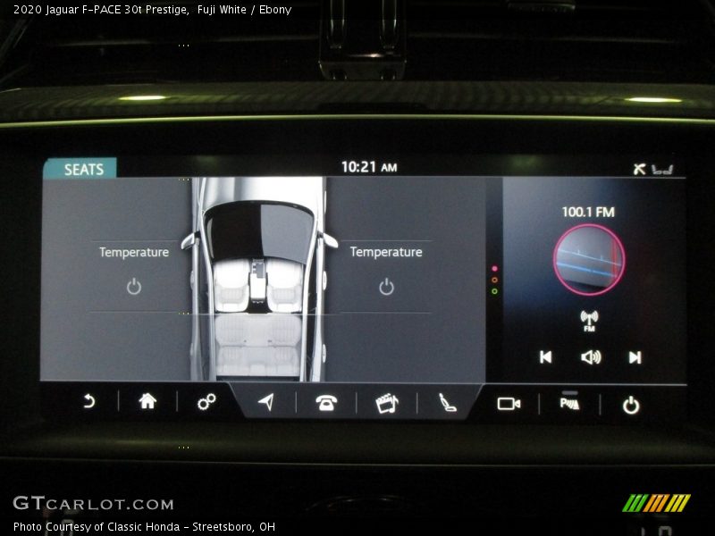 Fuji White / Ebony 2020 Jaguar F-PACE 30t Prestige