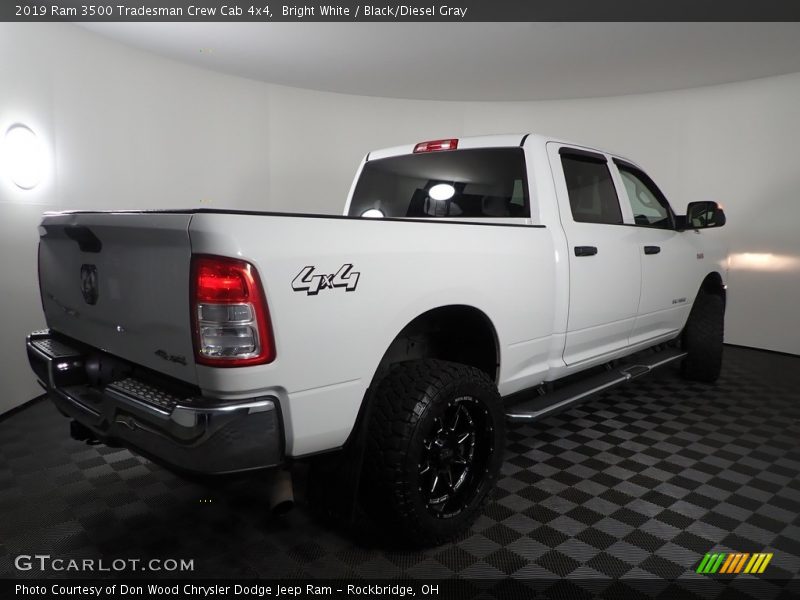 Bright White / Black/Diesel Gray 2019 Ram 3500 Tradesman Crew Cab 4x4