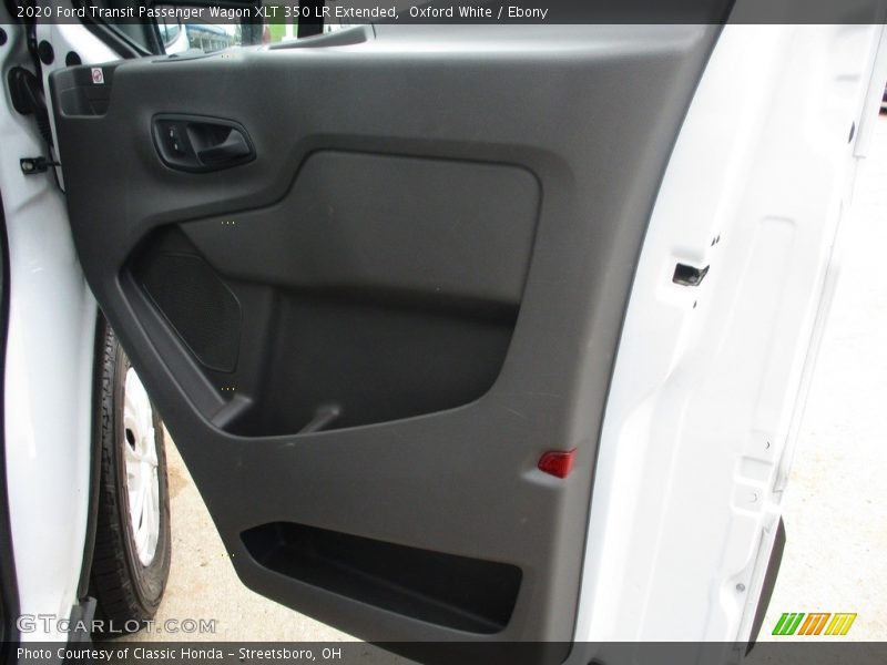 Door Panel of 2020 Transit Passenger Wagon XLT 350 LR Extended