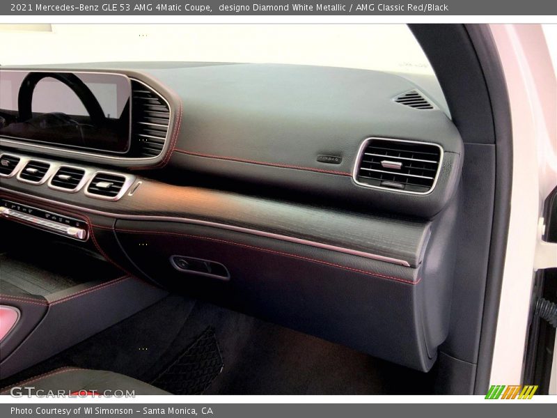 designo Diamond White Metallic / AMG Classic Red/Black 2021 Mercedes-Benz GLE 53 AMG 4Matic Coupe
