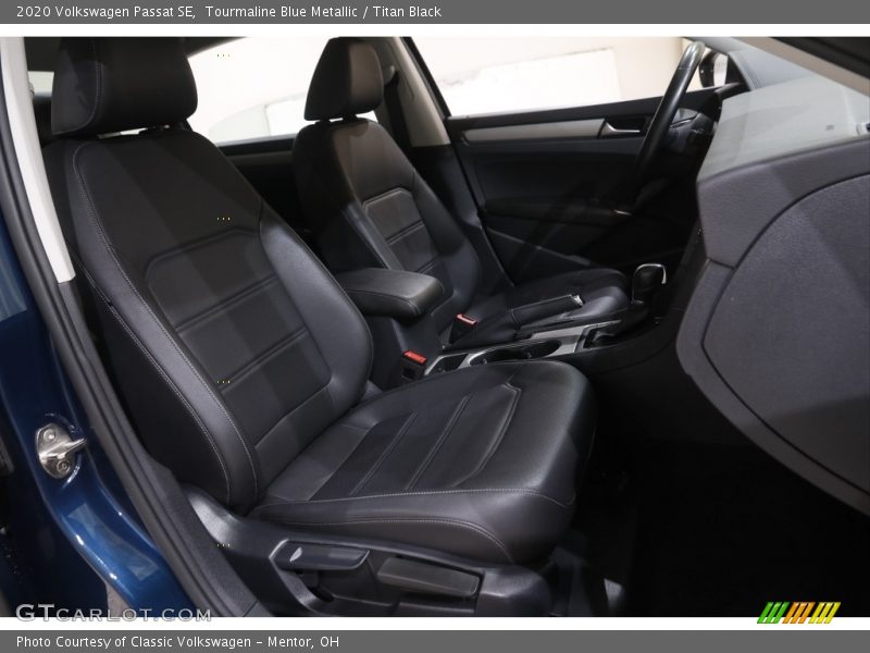 Tourmaline Blue Metallic / Titan Black 2020 Volkswagen Passat SE