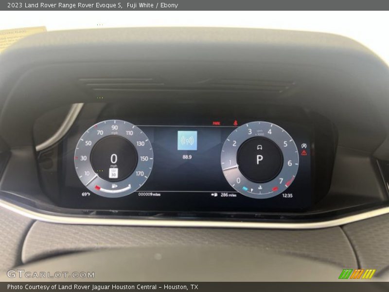 Fuji White / Ebony 2023 Land Rover Range Rover Evoque S