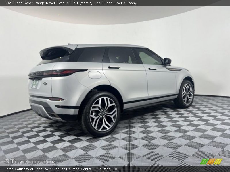 Seoul Pearl Silver / Ebony 2023 Land Rover Range Rover Evoque S R-Dynamic