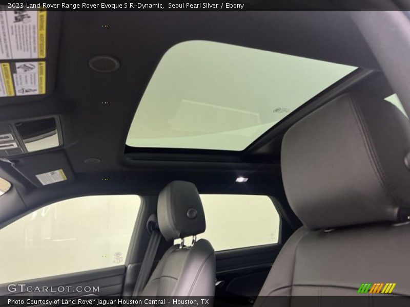 Seoul Pearl Silver / Ebony 2023 Land Rover Range Rover Evoque S R-Dynamic