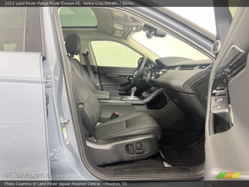 Nolita Gray Metallic / Ebony 2023 Land Rover Range Rover Evoque SE