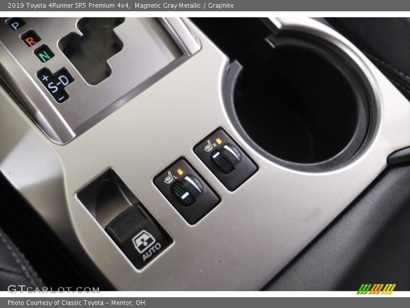 Magnetic Gray Metallic / Graphite 2019 Toyota 4Runner SR5 Premium 4x4