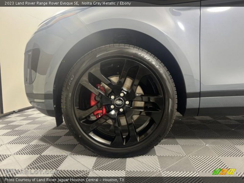 Nolita Gray Metallic / Ebony 2023 Land Rover Range Rover Evoque SE